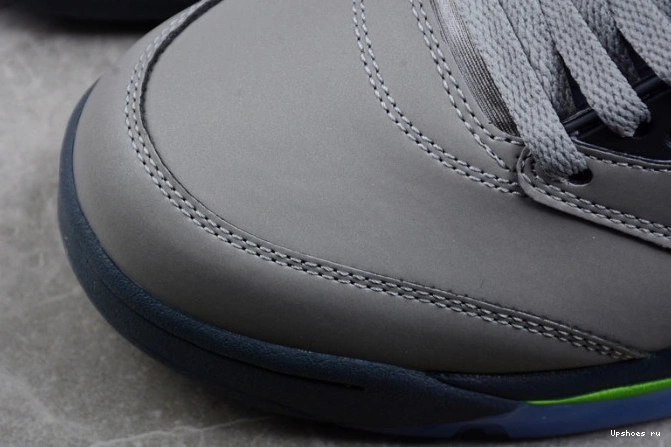 DM9014-003 Jordan (2022)  Bean Air 5 Retro Green 0711